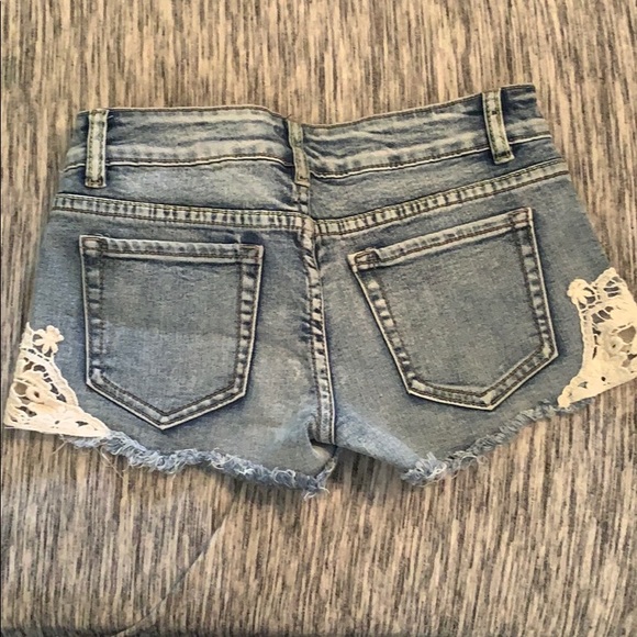 Shorts - Picture 2 of 2